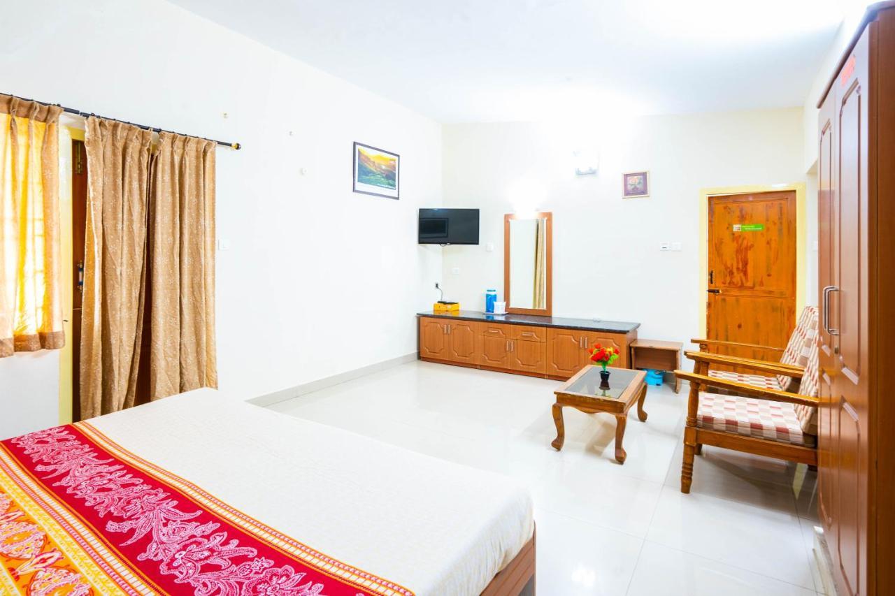 Hotel Tamilnadu - Ooty 1 Exterior photo